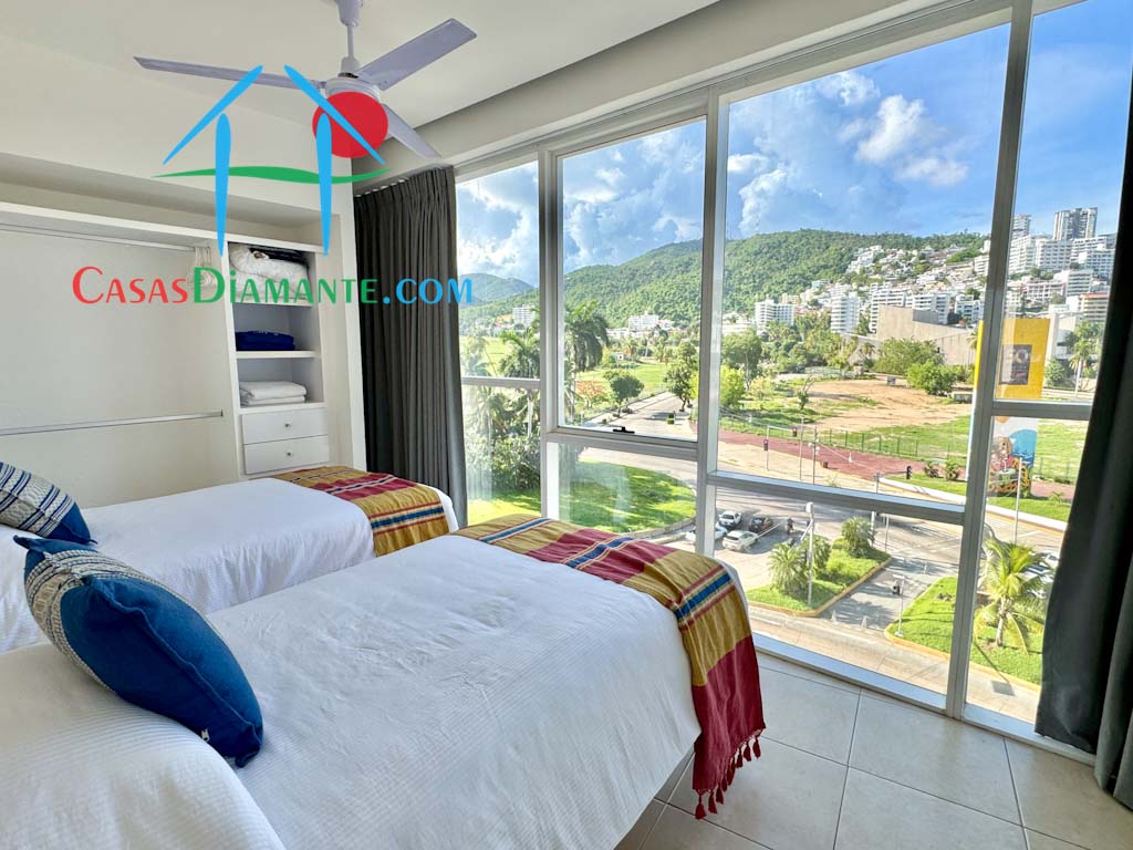 Acqualina Skylife Sur 501 - Recámara dos 1